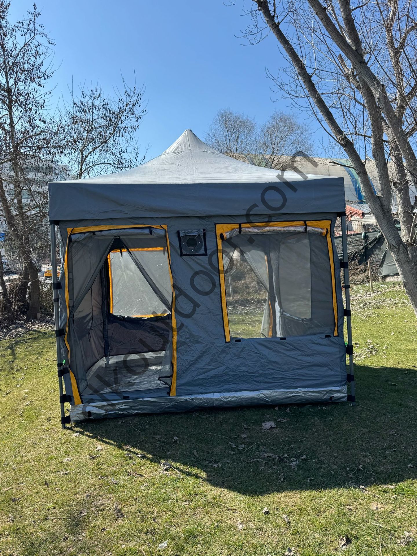 CLK 3x3 Metre 30 mm Profil Yeni Nesil 2 Kapı 4 Sineklikli  Portatif Katlanır Portatif Gazebo Kamp Çadır Gri Beyaz