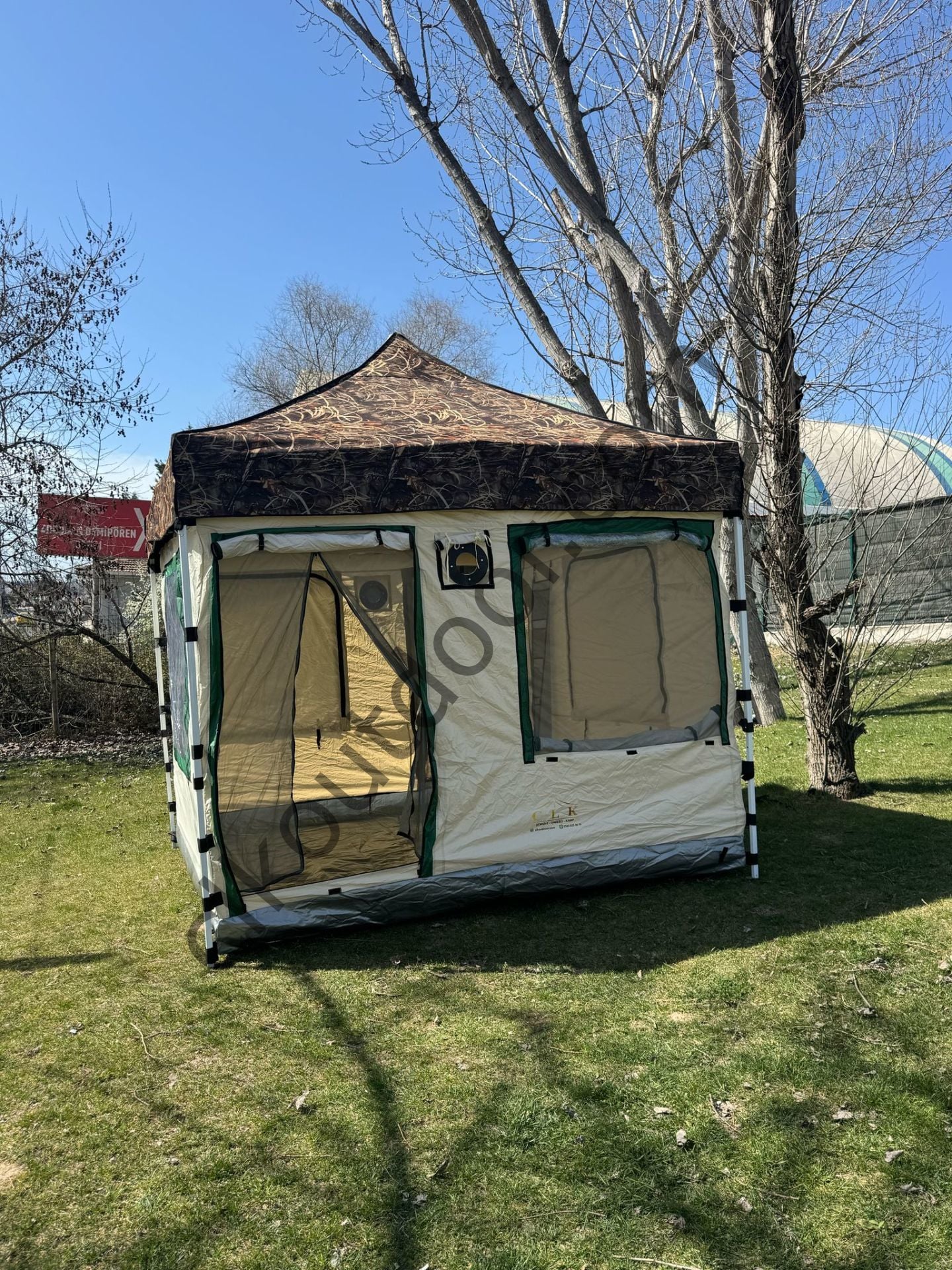CLK 3x3 Metre 30 mm Profil Yeni Nesil 2 Kapı 4 Sineklikli  Portatif Katlanır Portatif Gazebo Kamp Çadır Krem Saks Mavi